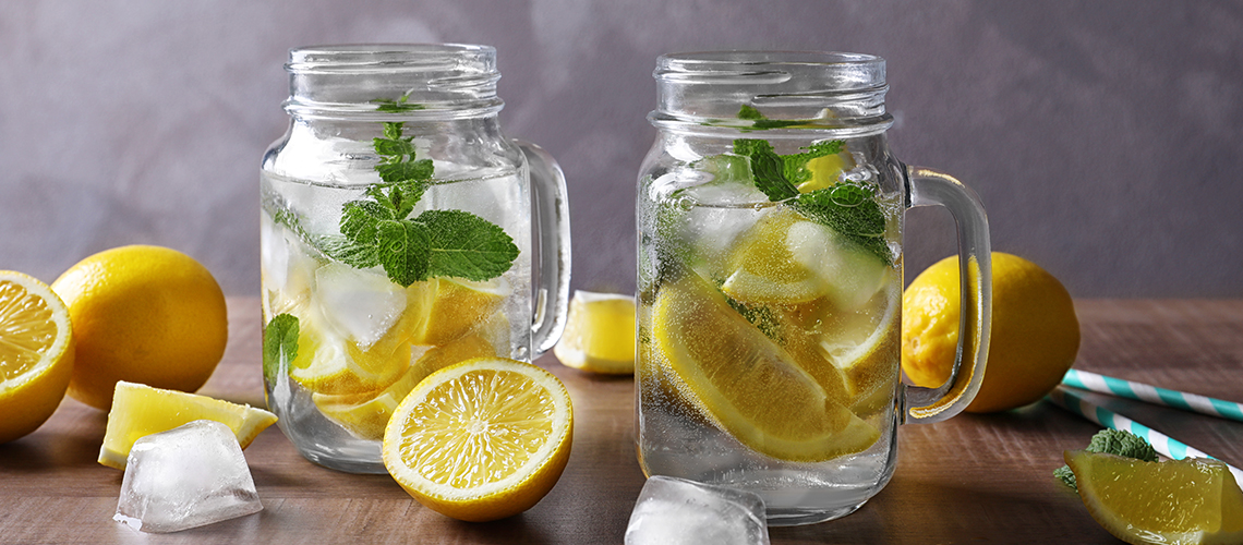 4 receitas de água aromatizada para fazer em casa