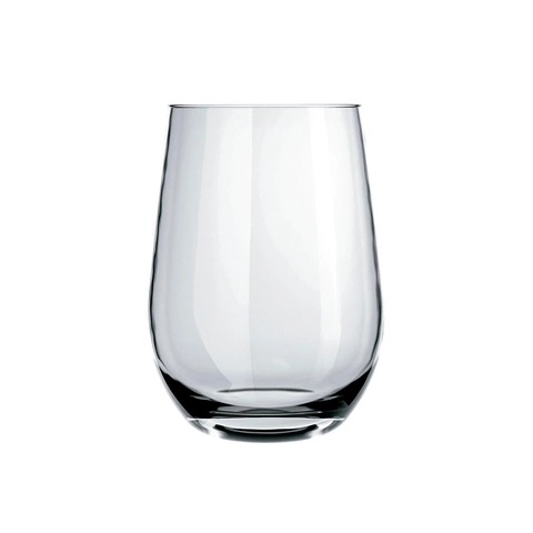Copo de vidro transparente com design arredondado e moderno.