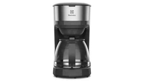 Cafeteira elétrica Electrolux preta e prata com jarra de vidro transparente