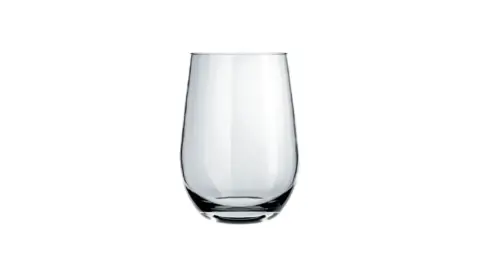 Copo de vidro Nadir transparente sem cabo – design elegante para bebidas Copo de vidro transparente da marca Nadir com formato arredondado, base larga e estável, borda lisa sem rebordo, completamente liso e cristalino, fotografado em fundo branco neutro com iluminação suave que cria reflexos sutis na superfície do vidro